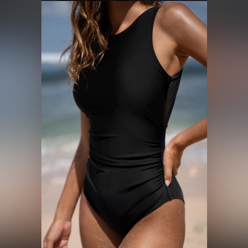 Cupshe Elegant Black Swimsuit